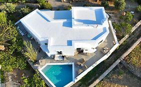 Villa Arades Sifnos With Private Pool