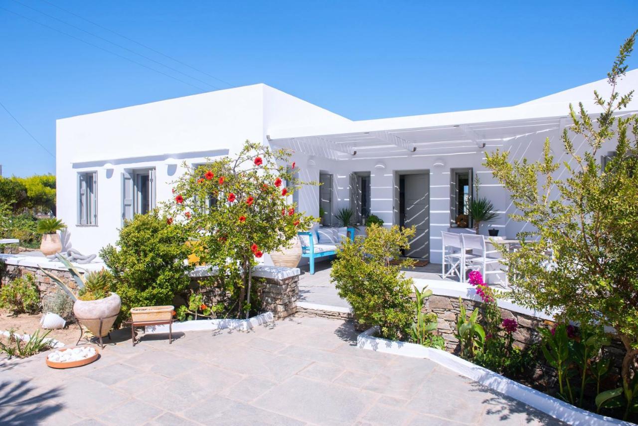 Villa Arades Sifnos With Private Pool Apollonía Exterior photo